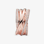 Luxury Rose Pendragon Ring