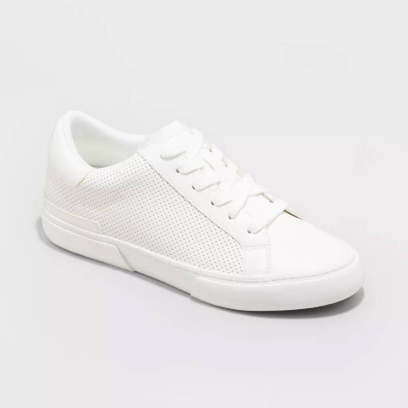 Classic White Leather Shoe