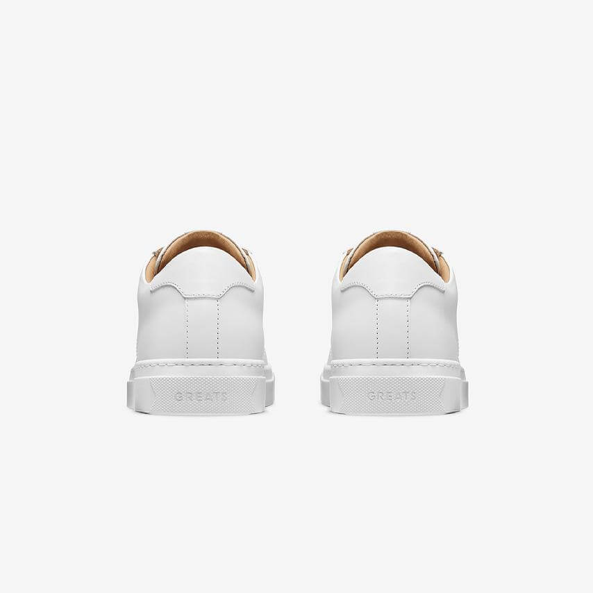 Sneakers with beige stripes
